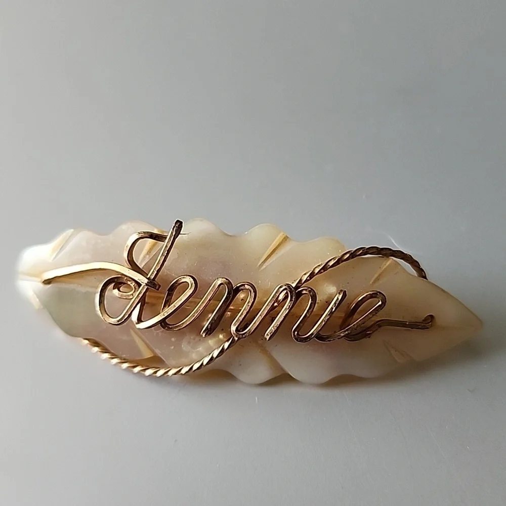 Vintage Handcrafted JENNIE NAME brooch Leaf Shell